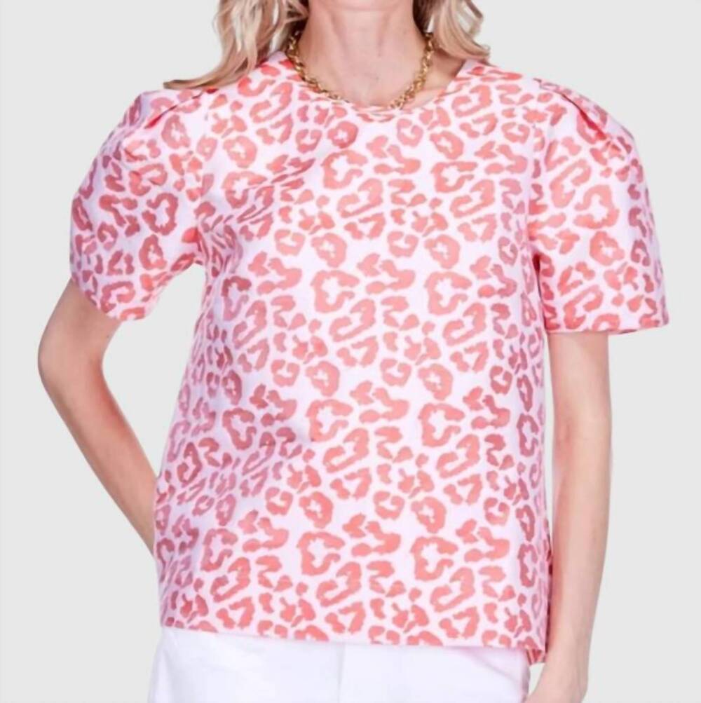 NEW JOY JOY short sleeve top in red leopard